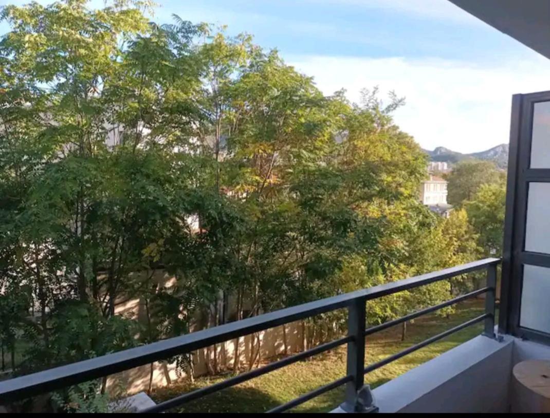 Le Vallon Marseilles Buitenkant foto